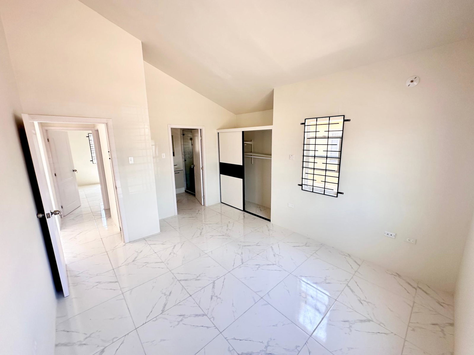 Modern-2-Bedroom-House-for-Rent-in-Phoenix-Park-Village-2-St.-Catherine Seventh image of 731 Phoenix Park Village 2 in Spanish Town, St. Catherine, Jamaica - property is For Rent