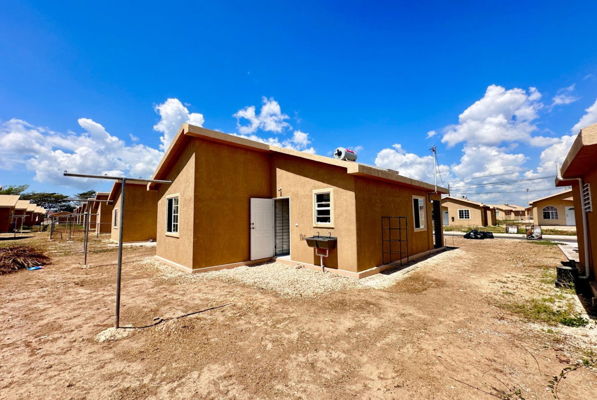 Eighteenth image of 731 Phoenix Park Village 2 in Spanish Town, St. Catherine, Jamaica - property is For Rent