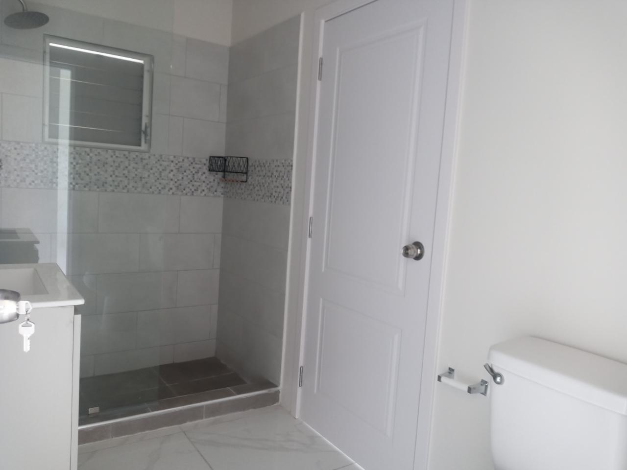 Eleventh image of 105 Phoenix Park Village 2 in Greater Portmore, St. Catherine, Jamaica - property is For Rent