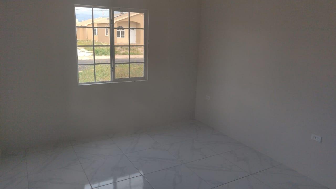 Seventh image of 105 Phoenix Park Village 2 in Greater Portmore, St. Catherine, Jamaica - property is For Rent