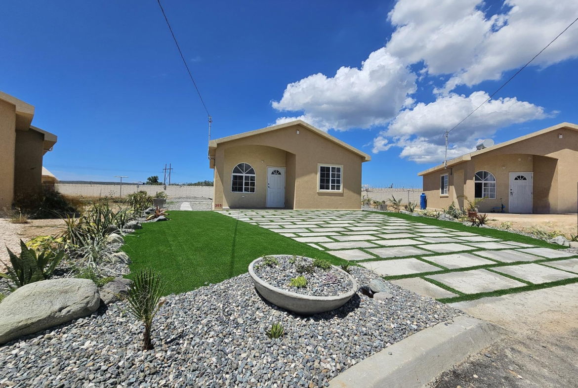 Second image of Phoenix Park Village ii in Bernard Lodge, St. Catherine, Jamaica - property is For Rent