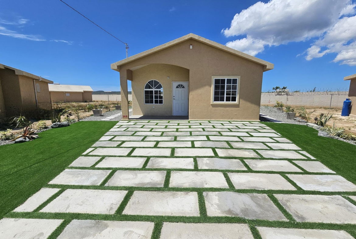 First image of Phoenix Park Village ii in Bernard Lodge, St. Catherine, Jamaica - property is For Rent