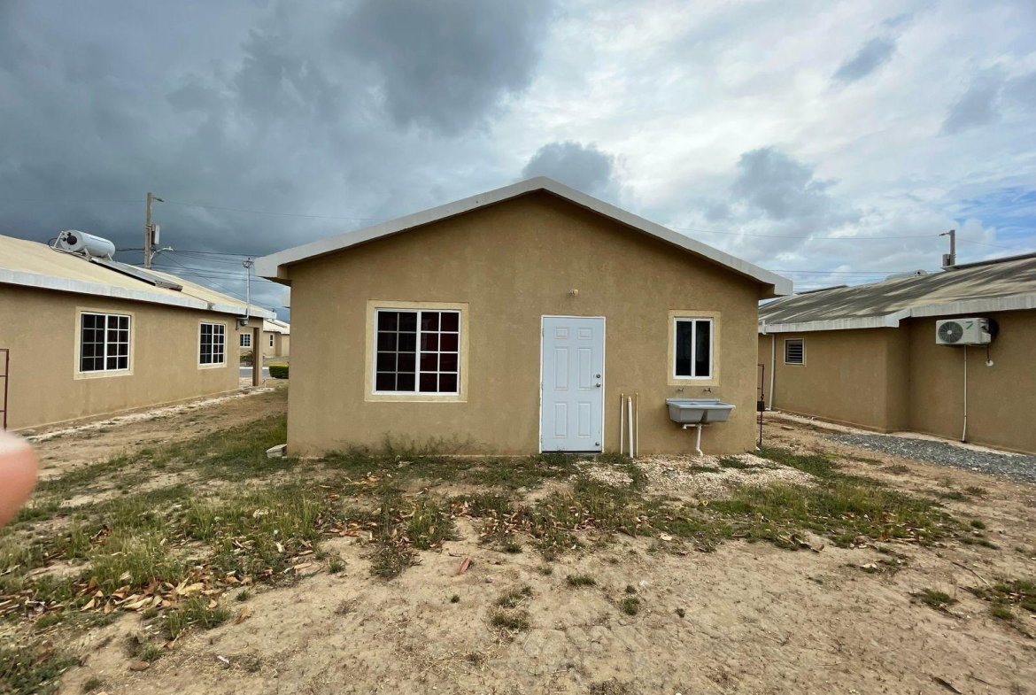 Thirteenth image of 1405 Pheonix Park Village in Phoenix Park, St. Catherine, Jamaica - property is For Rent