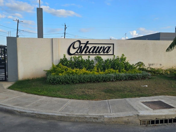 First image of Scarborough Ave,port Ridg in Phoenix Park, St. Catherine, Jamaica - property is For Rent