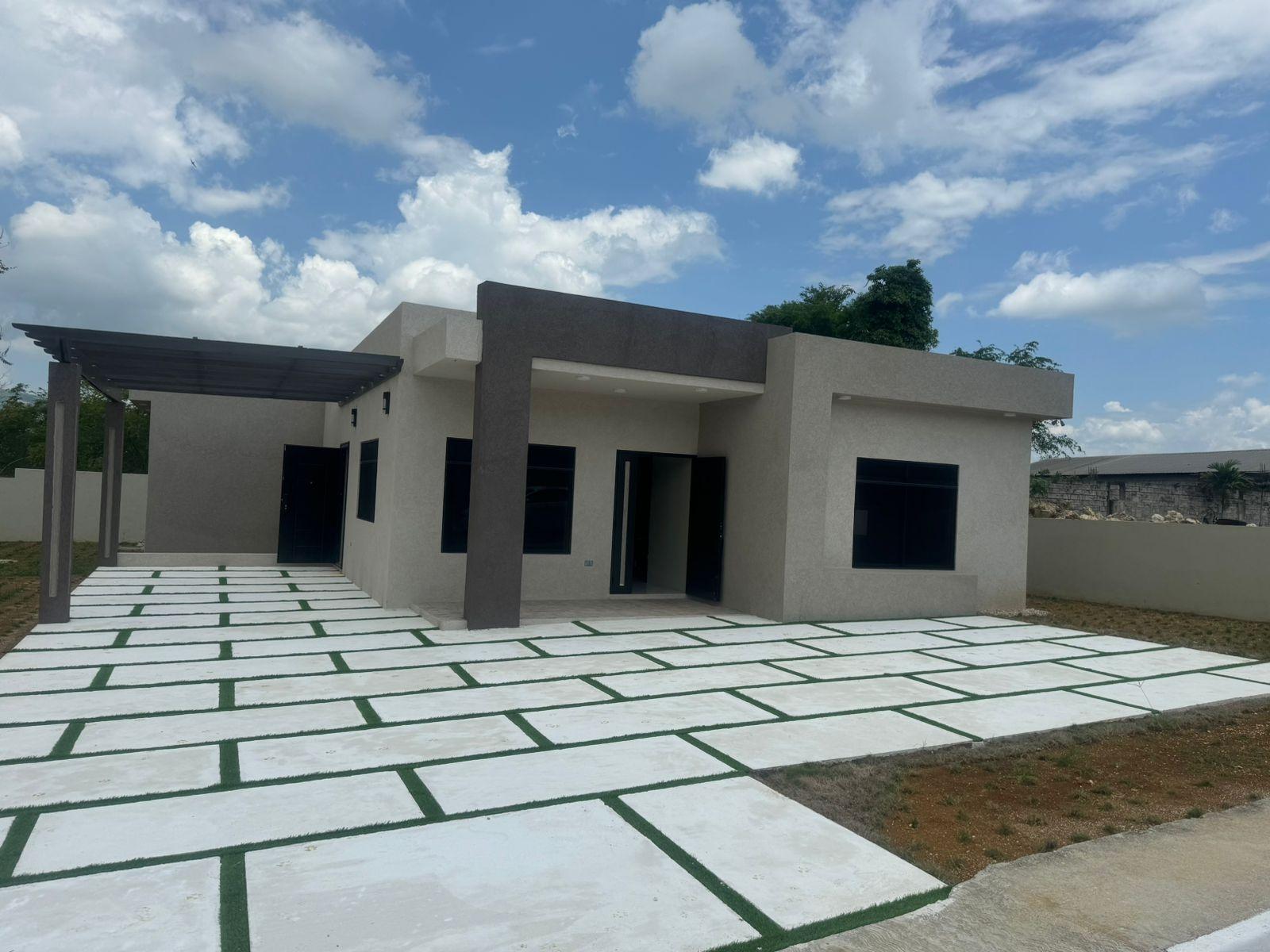 Fourteenth image of 4 Longwood, Santa Cruz in Santa Cruz, St. Elizabeth, Jamaica - property is For Sale