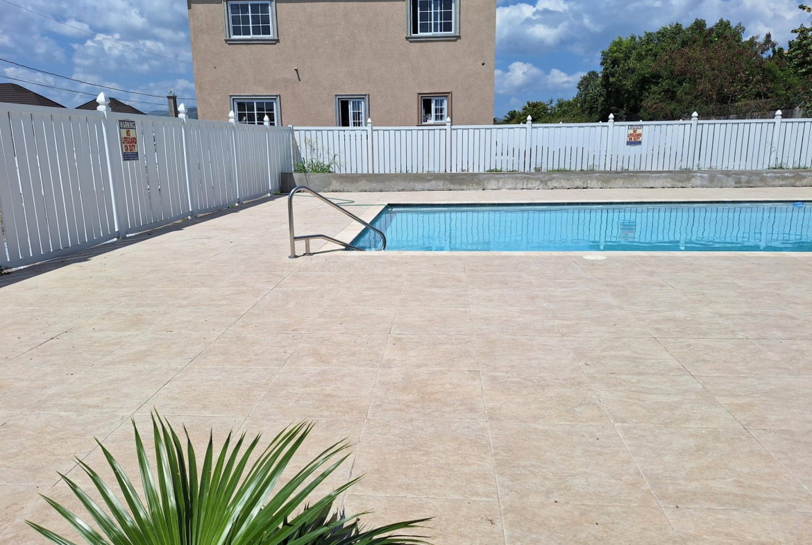 Third image of 5b-4-5 Georges Street in May Pen, Clarendon, Jamaica - property is For Sale