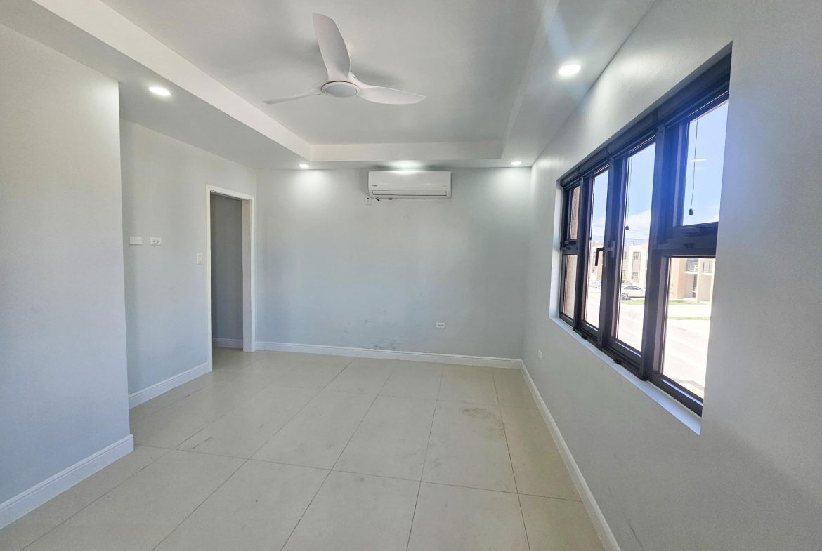 Eleventh image of Municipal Boulevard in Greater Portmore, St. Catherine, Jamaica - property is For Rent
