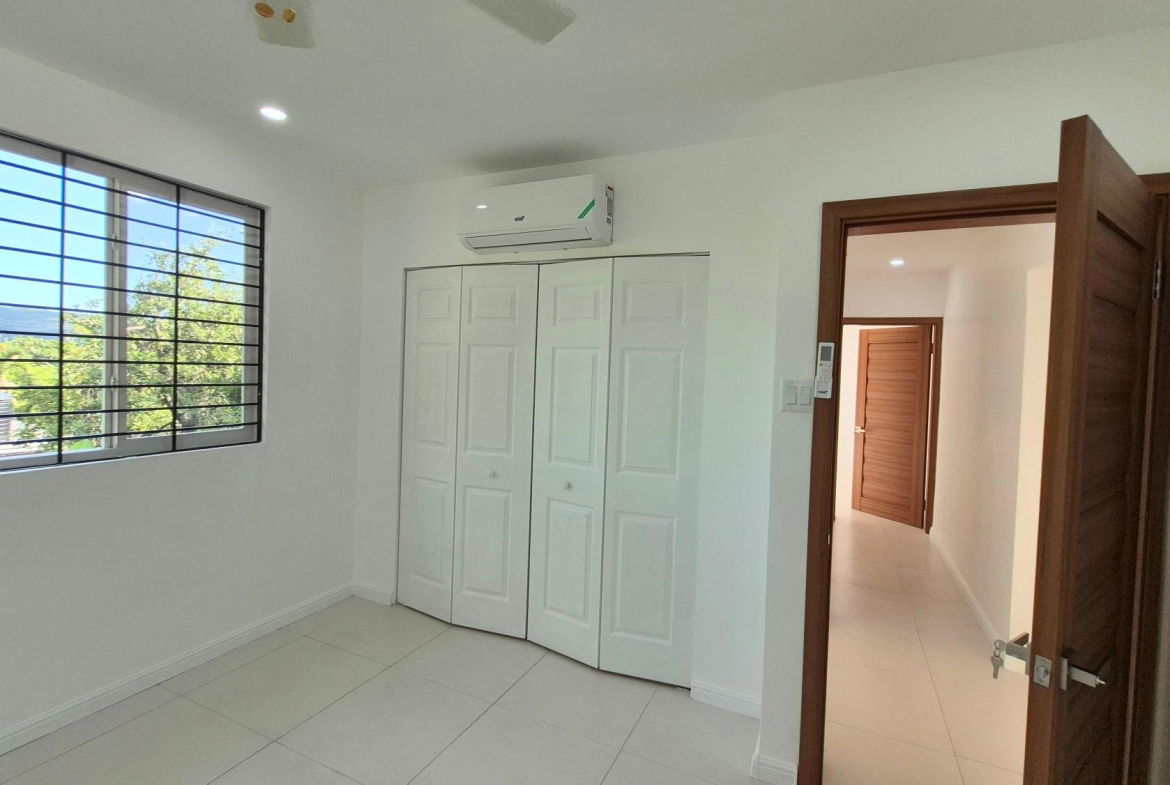 Fourteenth image of Unit #3-5 Hope View Avenue in Kingston 6, St. Andrew, Jamaica - property is For Rent