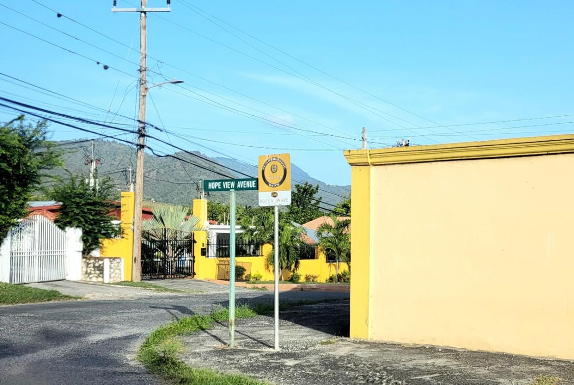 Twenty-Third image of Unit #3-5 Hope View Avenue in Kingston 6, St. Andrew, Jamaica - property is For Rent