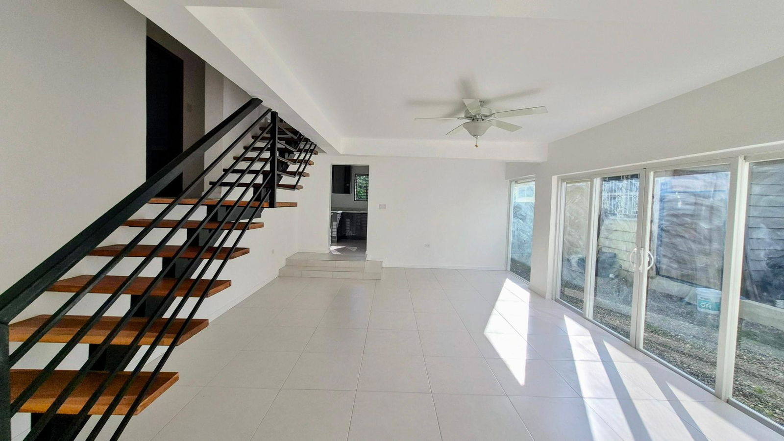 Ninth image of Unit #3-5 Hope View Avenue in Kingston 6, St. Andrew, Jamaica - property is For Rent