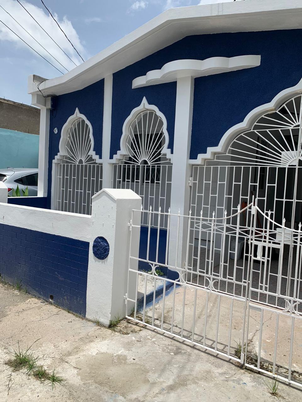 Modern-3-Bedroom-Family-Home-for-Rent-in-Eltham-St.-Catherine-Jamaica Second image of Marble Close, Eltham in Eltham Vista, St. Catherine, Jamaica - property is For Rent