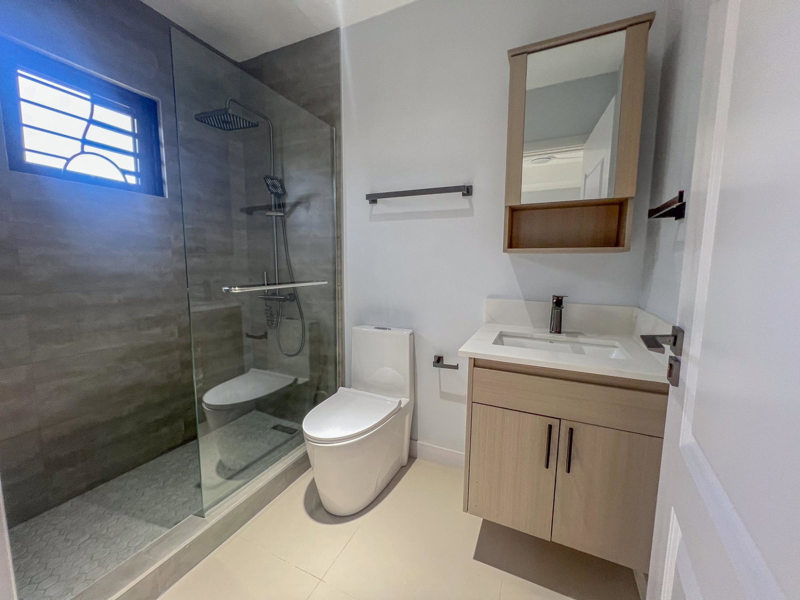 Twenty-Third image of 507 Oak Estates in Bernard Lodge, St. Catherine, Jamaica - property is For Rent