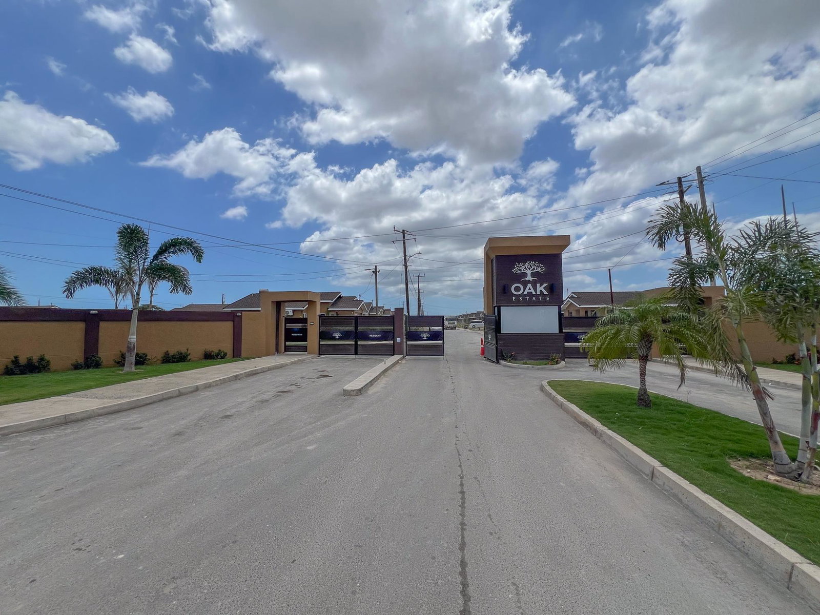 Twenty-Eighth image of 507 Oak Estates in Bernard Lodge, St. Catherine, Jamaica - property is For Rent