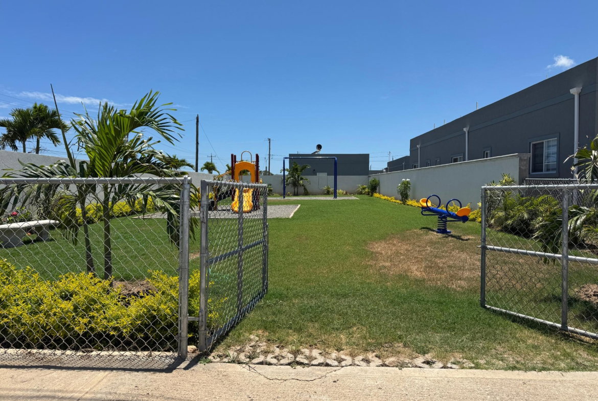 Second image of 53 Woodbridge Circle in Greater Portmore, St. Catherine, Jamaica - property is For Sale