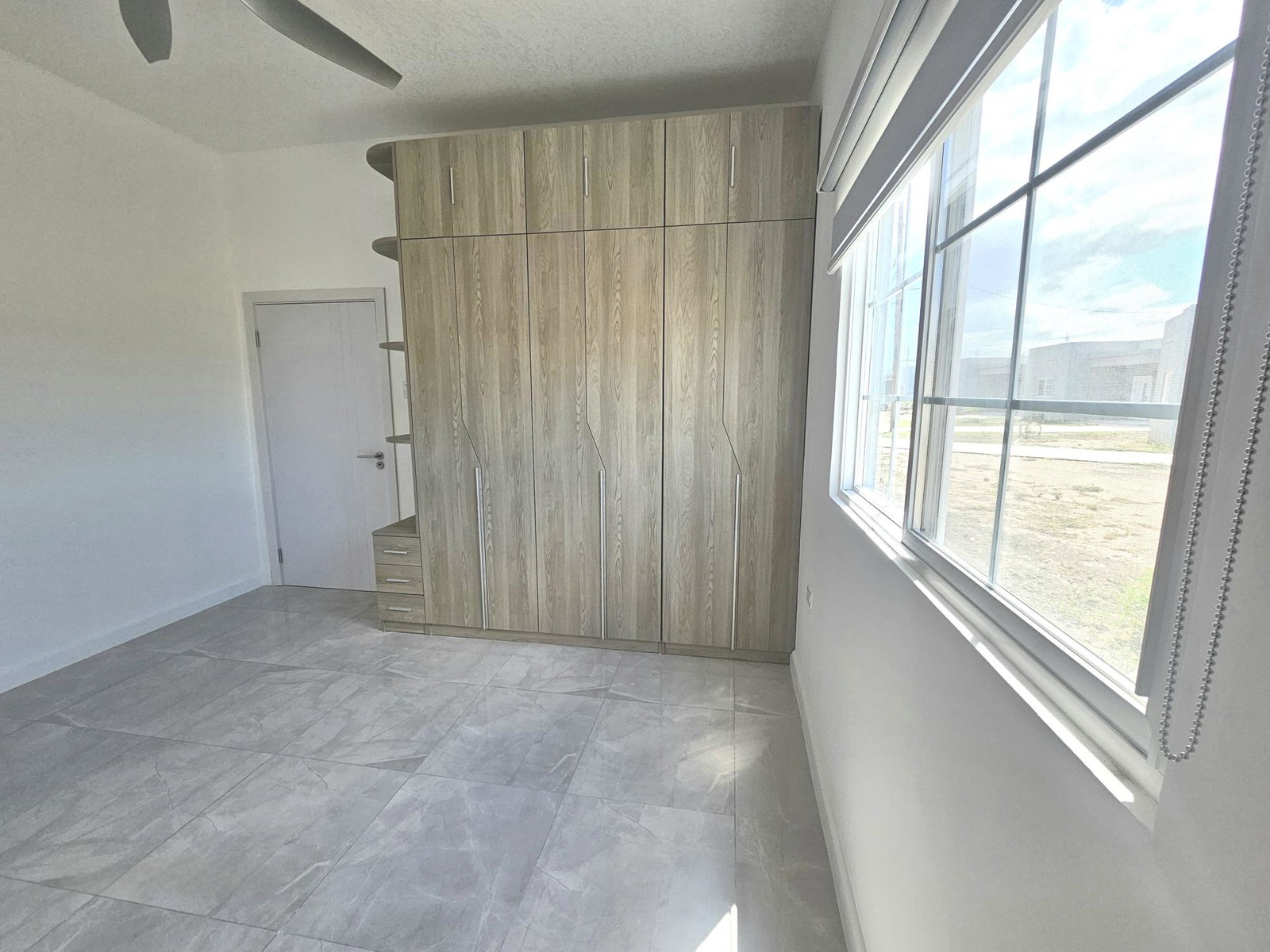 Eleventh image of 53 Woodbridge Circle in Greater Portmore, St. Catherine, Jamaica - property is For Sale