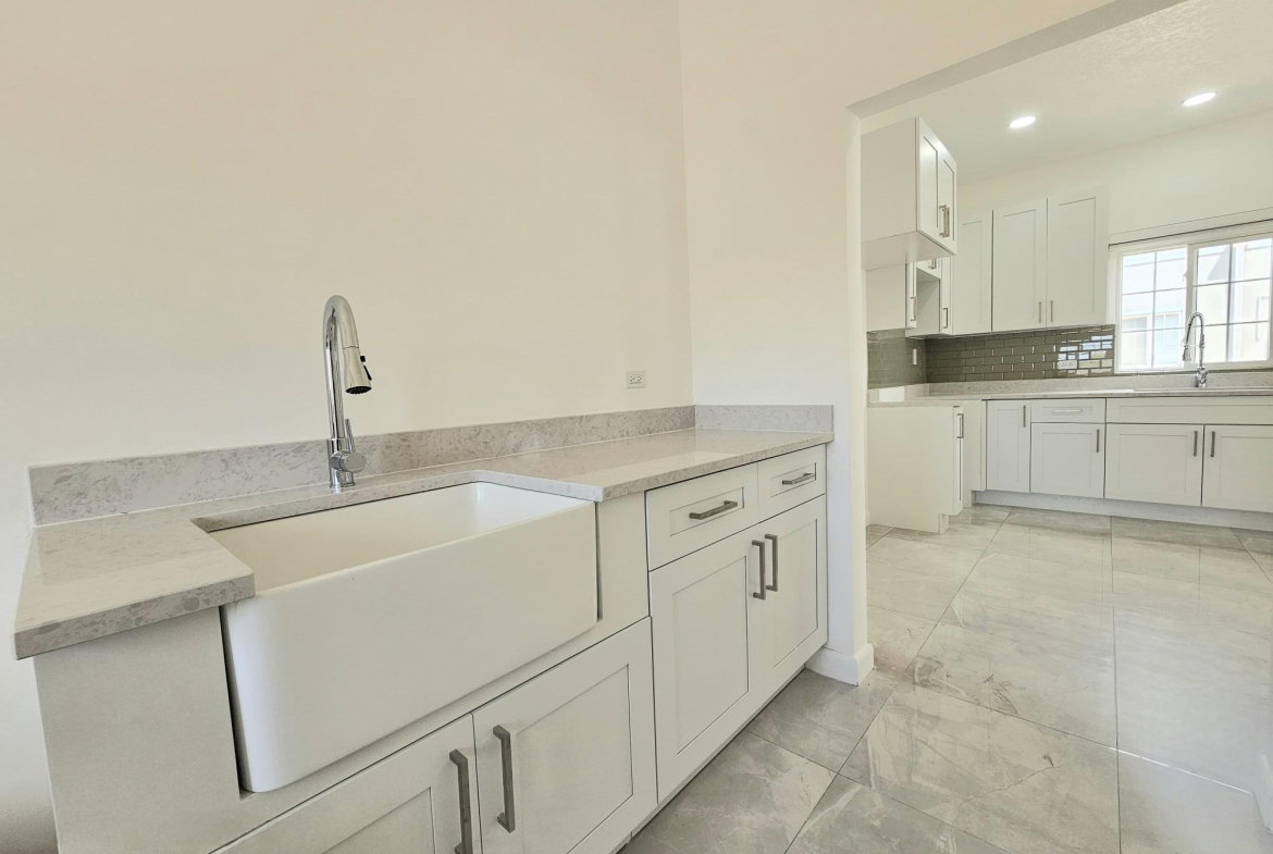 Tenth image of 53 Woodbridge Circle in Greater Portmore, St. Catherine, Jamaica - property is For Sale