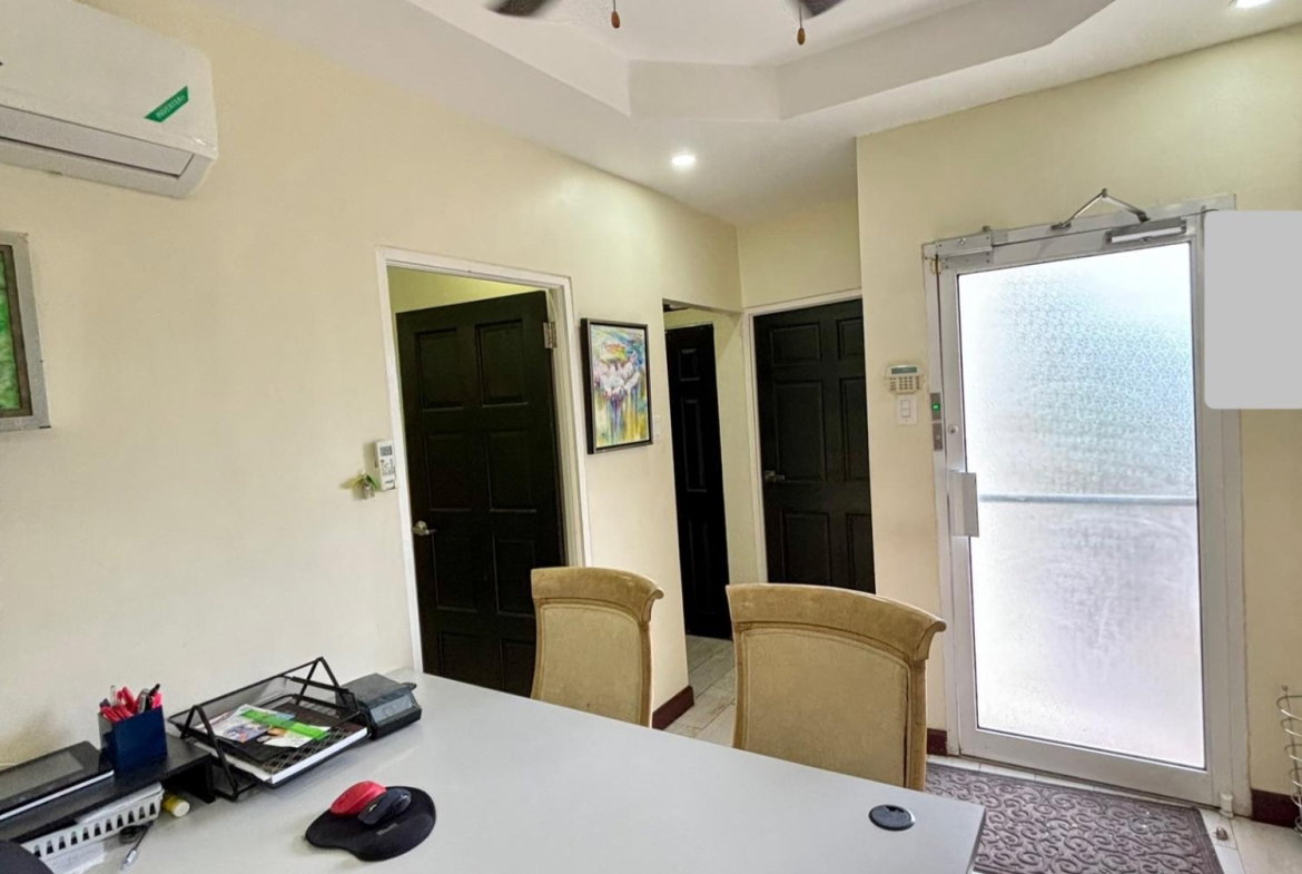 Third image of 16-9-11 Phoenix Avenue in Kingston 10, St. Andrew, Jamaica - property is For Rent