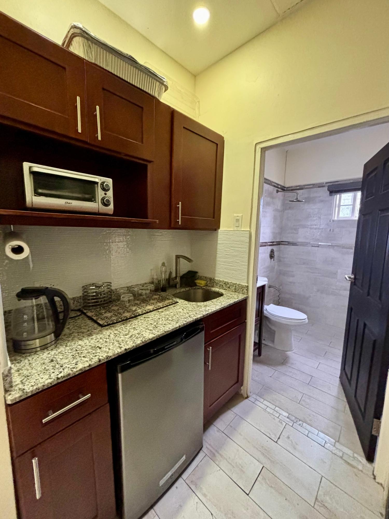 Sixth image of 16-9-11 Phoenix Avenue in Kingston 10, St. Andrew, Jamaica - property is For Rent