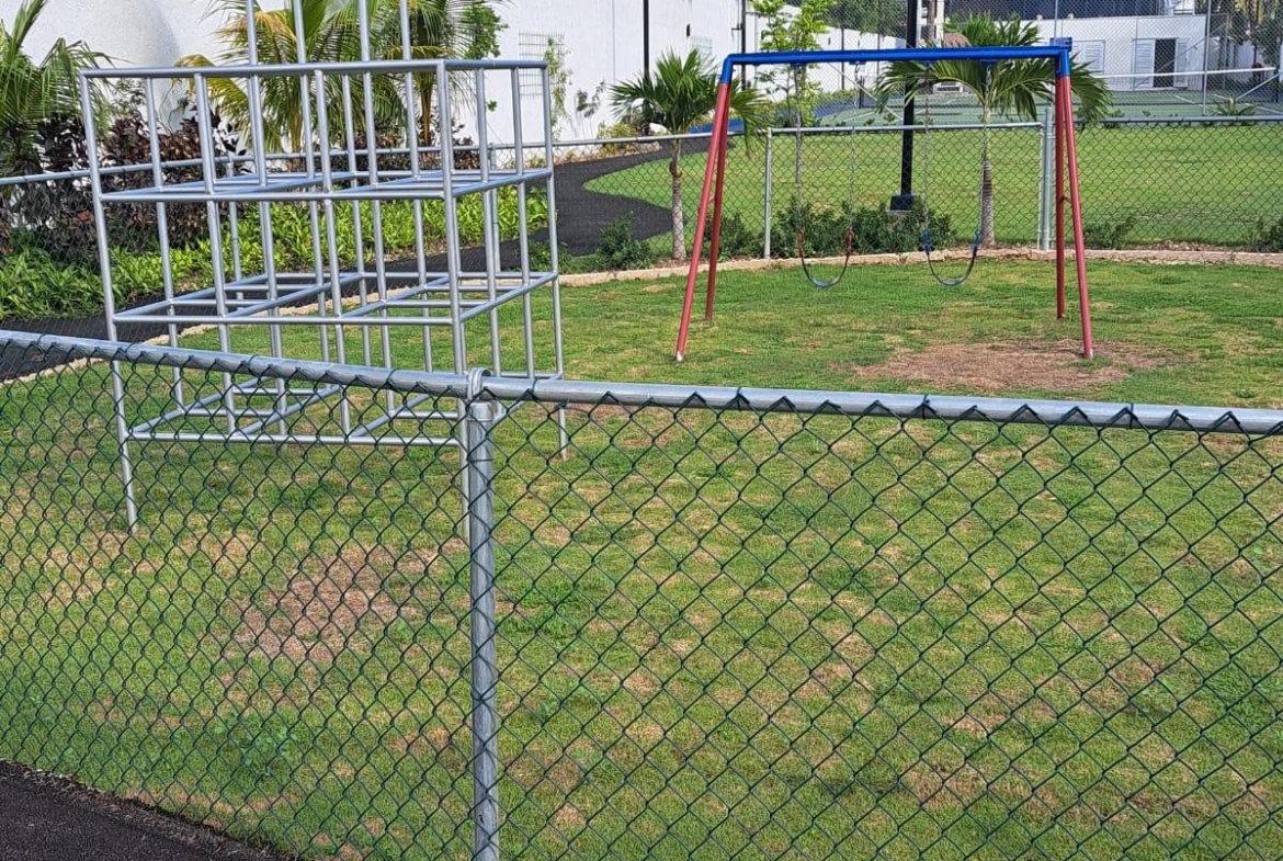 Eleventh image of 4 Musgrave Avenue in Kingston 5, St. Andrew, Jamaica - property is For Rent