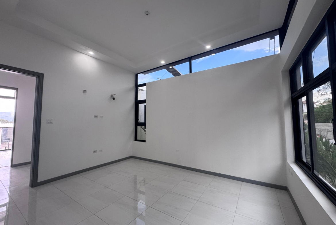 Seventh image of 5-34a-b Chancery Hall in Kingston 19, St. Andrew, Jamaica - property is For Sale