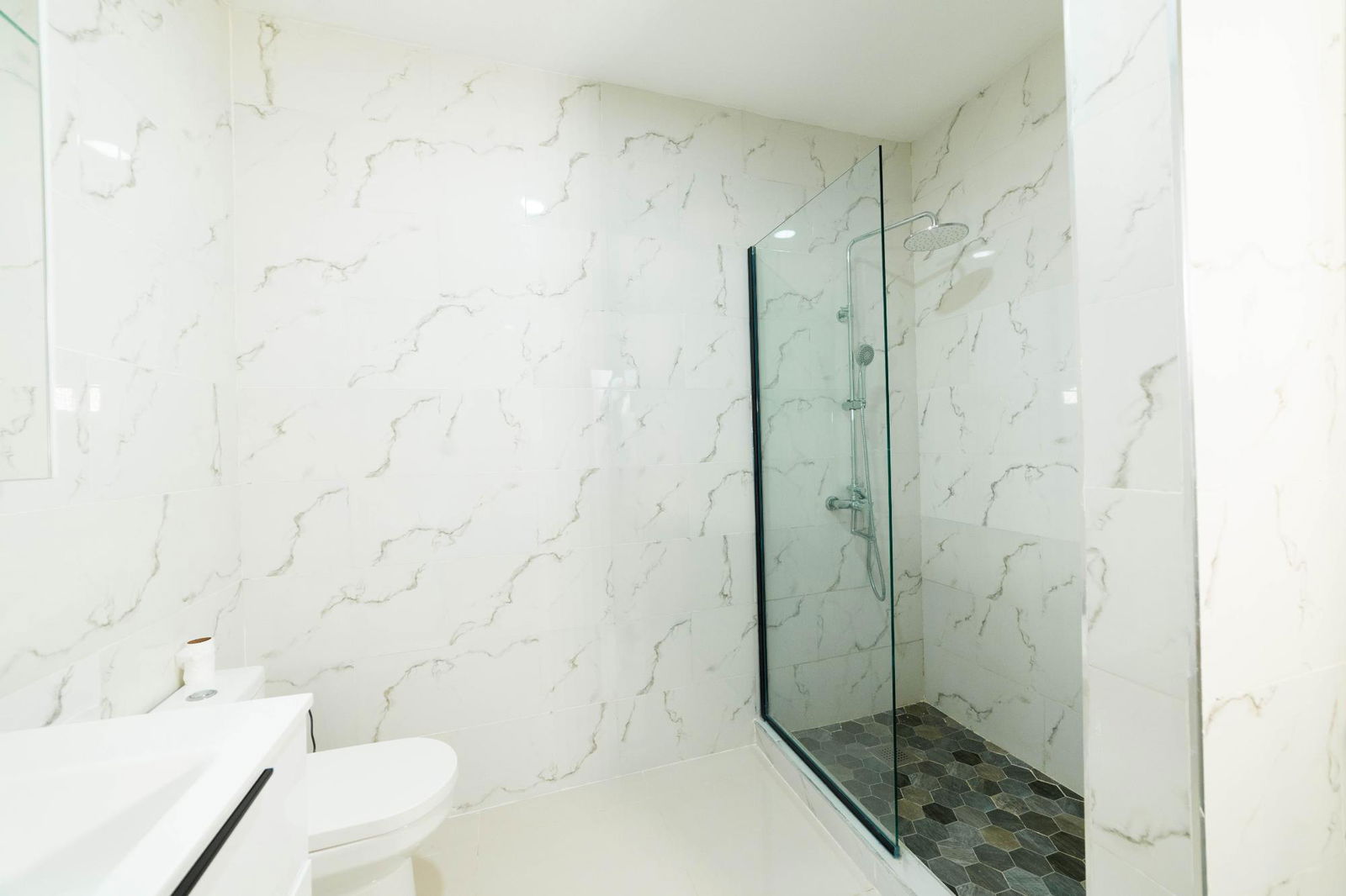 Modern-Townhouse-for-Sale-in-Ocho-Rios-Country-Club-St.-Ann-Jamaica Fourteenth image of th 4- Ocho Rios Country Club in Ocho Rios, St. Ann, Jamaica - property is For Sale