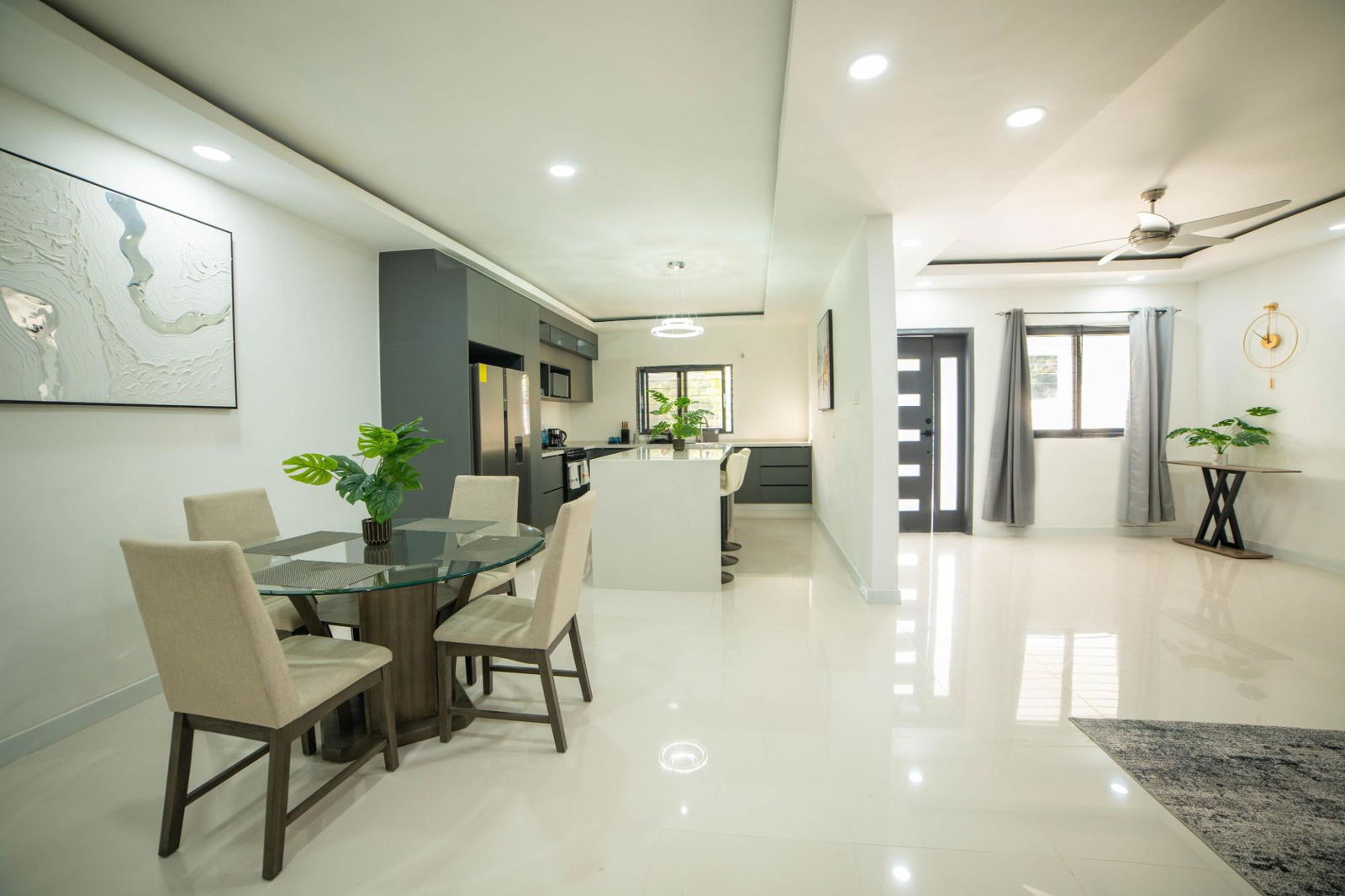 Modern-Townhouse-for-Sale-in-Ocho-Rios-Country-Club-St.-Ann-Jamaica Seventh image of th 4- Ocho Rios Country Club in Ocho Rios, St. Ann, Jamaica - property is For Sale