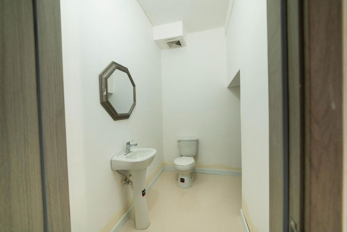 Tenth image of th 4- Ocho Rios Country Club in Ocho Rios, St. Ann, Jamaica - property is For Sale