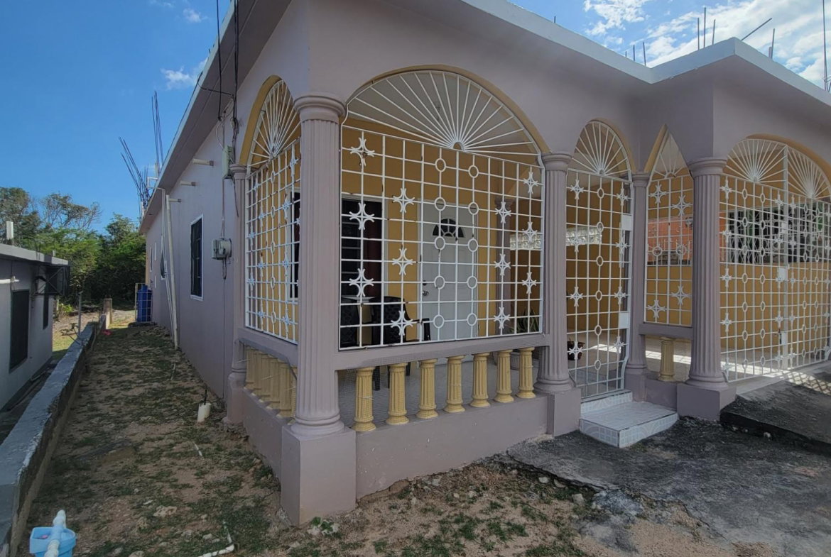 Second image of 15 Alamanda Cresent in Longville Park, Clarendon, Jamaica - property is For Sale