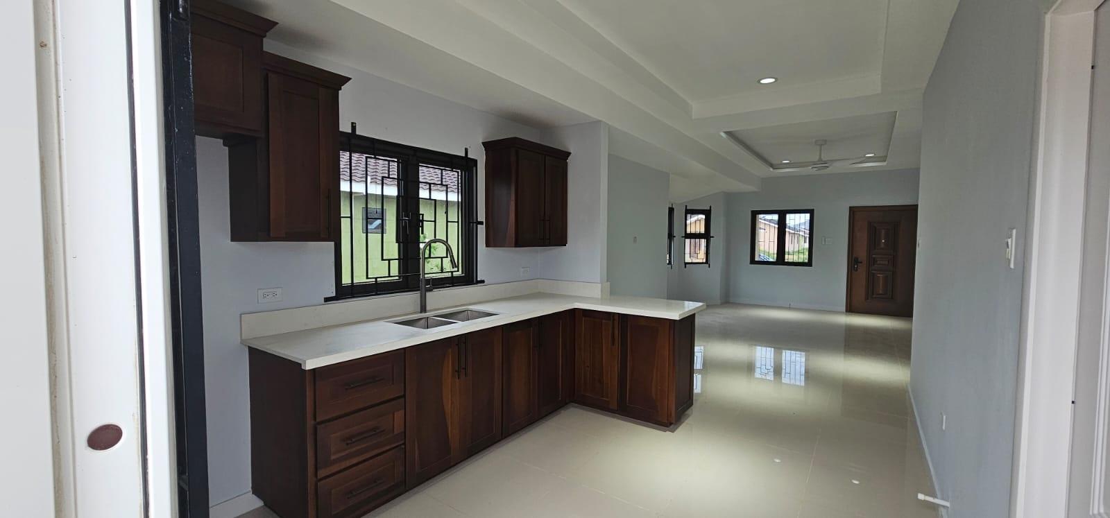 Eighth image of 314- Oak Estates Portmore in Greater Portmore, St. Catherine, Jamaica - property is For Rent