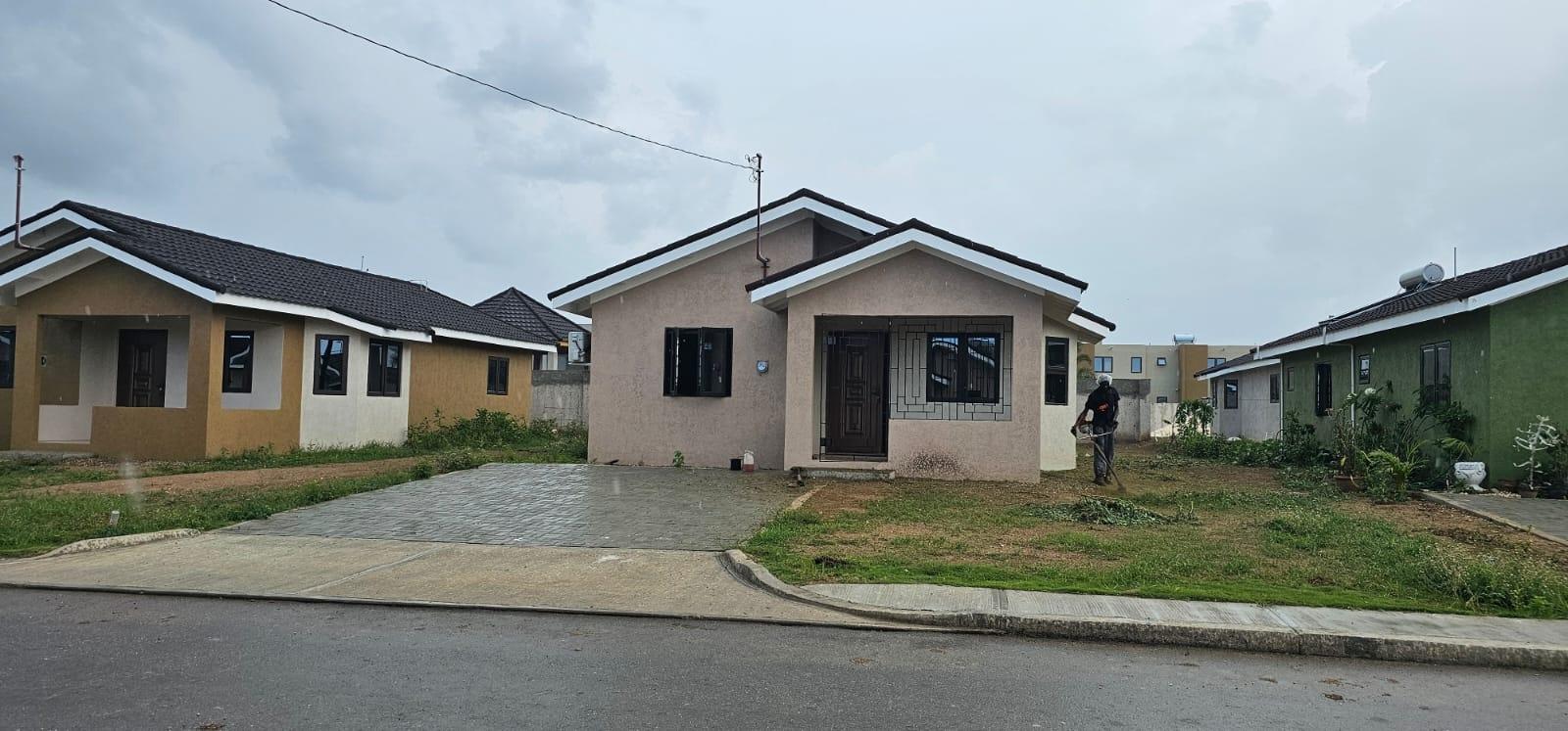 First image of 314- Oak Estates Portmore in Greater Portmore, St. Catherine, Jamaica - property is For Rent