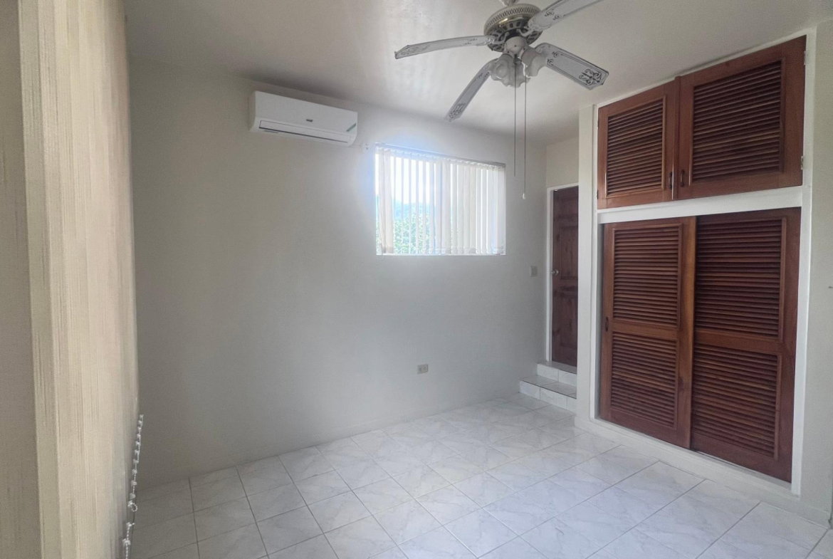 Twelfth image of 25 b Oakridge Kingston 8 in Kingston 8, St. Andrew, Jamaica - property is For Rent