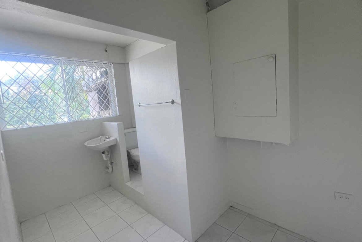 Fifteenth image of 25 b Oakridge Kingston 8 in Kingston 8, St. Andrew, Jamaica - property is For Rent