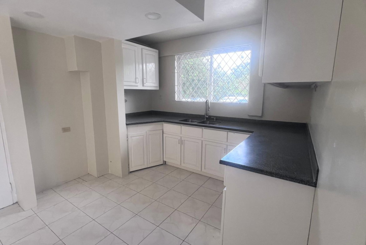 Fifth image of 25 b Oakridge Kingston 8 in Kingston 8, St. Andrew, Jamaica - property is For Rent