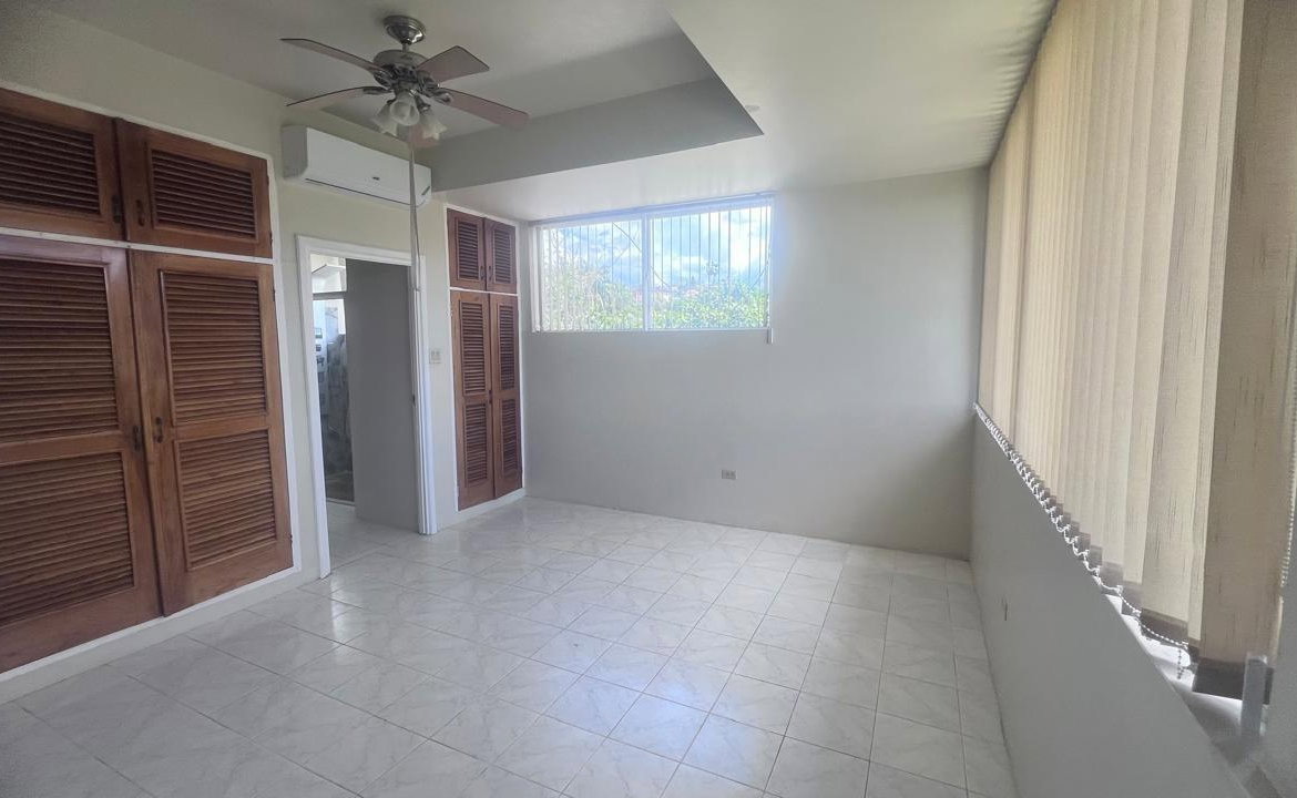 Ninth image of 25 b Oakridge Kingston 8 in Kingston 8, St. Andrew, Jamaica - property is For Rent