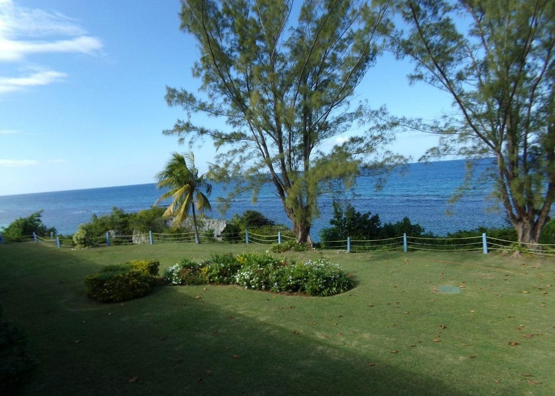 Twentieth image of 219 Carib- Main Street Ocho Rios in Ocho Rios, St. Ann, Jamaica - property is For Rent