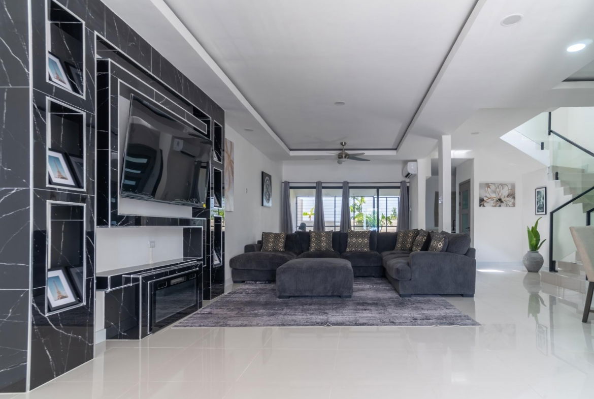 Second image of 87- Ocho Rios Country Club in Ocho Rios, St. Ann, Jamaica - property is For Sale