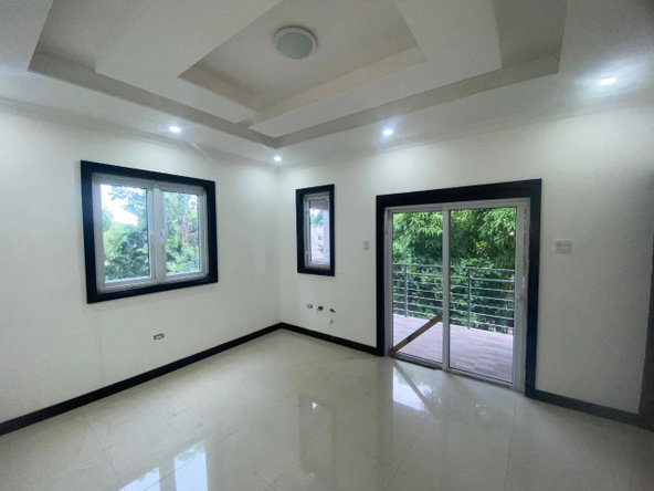 Eleventh image of 8-5 Park Avenue in Kingston 19, St. Andrew, Jamaica - property is For Sale