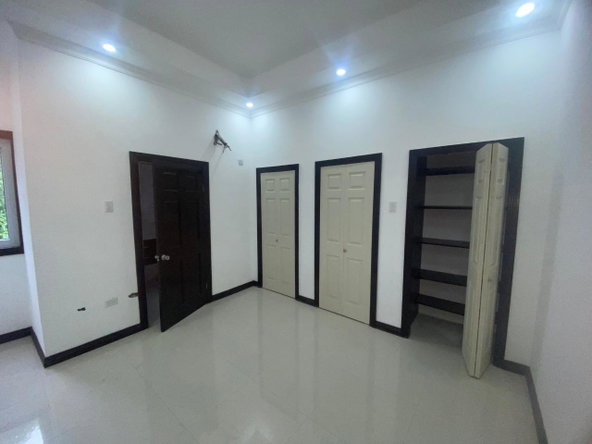 Tenth image of 8-5 Park Avenue in Kingston 19, St. Andrew, Jamaica - property is For Sale
