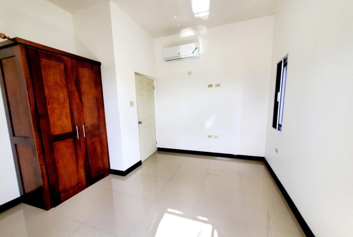Sixth image of 7-4 Westminster Close in Kingston 10, St. Andrew, Jamaica - property is For Rent