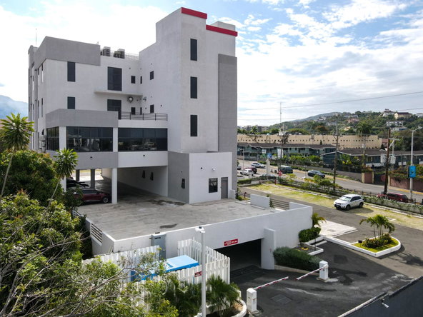 Fourth image of 102 Hope Road in Kingston 6, St. Andrew, Jamaica - property is For Rent