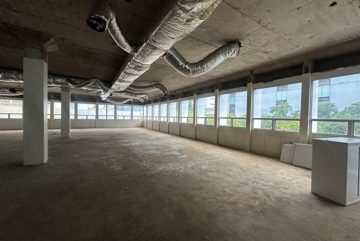 Third image of 1st Floor-50-52 Knutsford Boulevard in Kingston 5, St. Andrew, Jamaica - property is For Rent