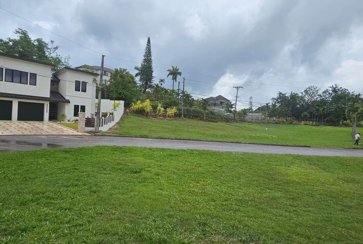 Ninth image of 4 Ingleside Battersea in Mandeville, Manchester, Jamaica - property is For Sale