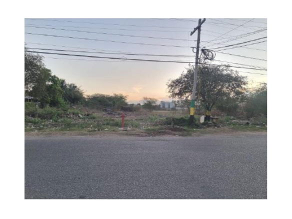 First image of 10 Hazard Drive, Paisley Pen in May Pen, Clarendon, Jamaica - property is For Sale