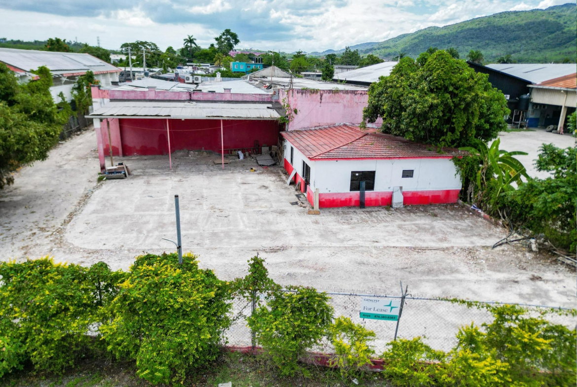 Second image of 4-18 Bogue Industrial Estate in Bogue, St. James, Jamaica - property is For Rent