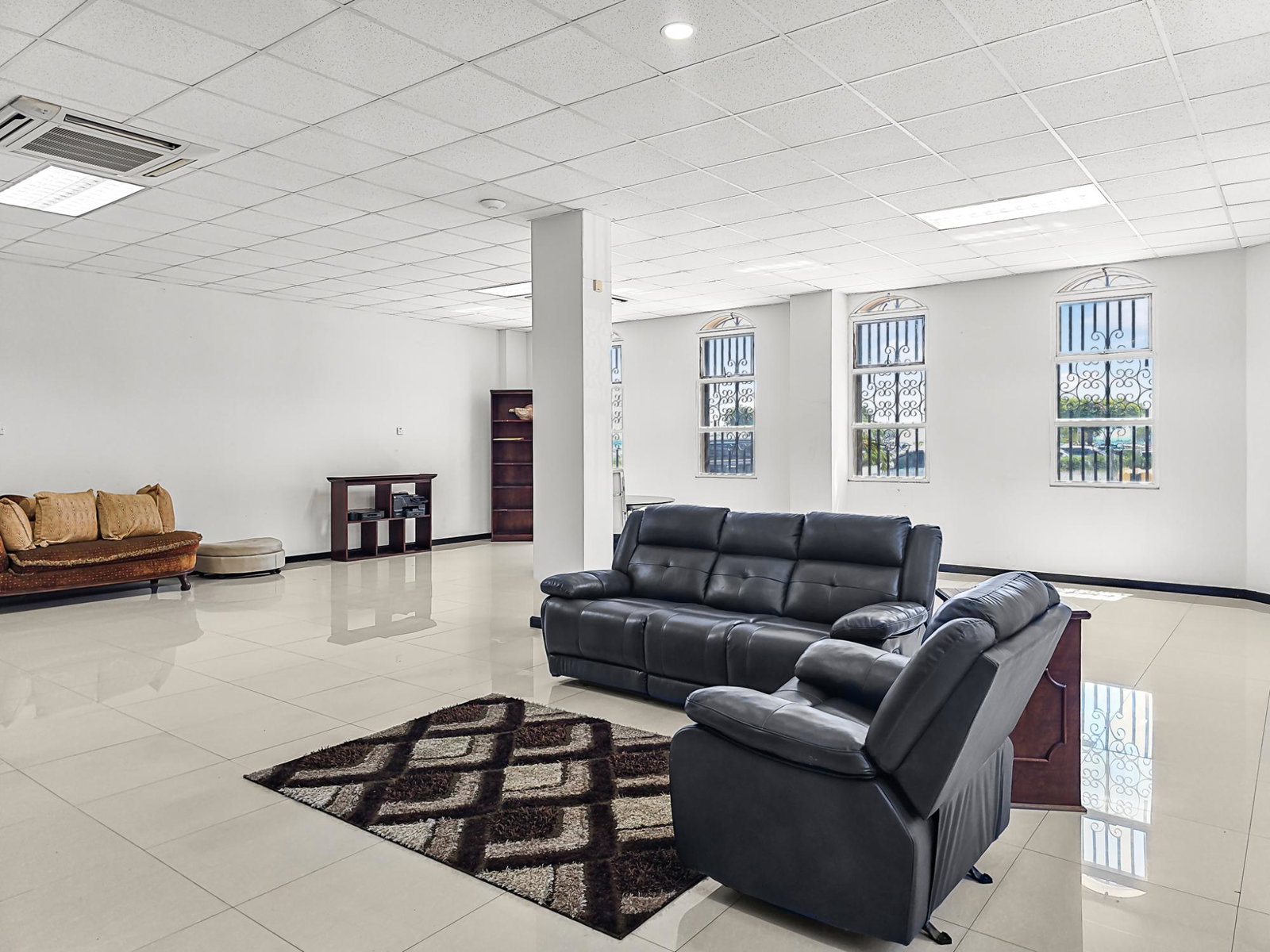 Fourth image of 1st Floor-79 Harbour Street in KINGSTON, Kingston, Jamaica - property is For Rent