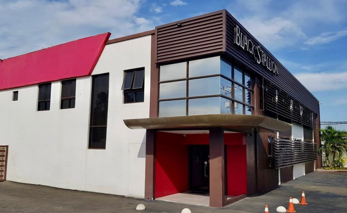 First image of 5 Molynes Road in Kingston 10, St. Andrew, Jamaica - property is For Sale
