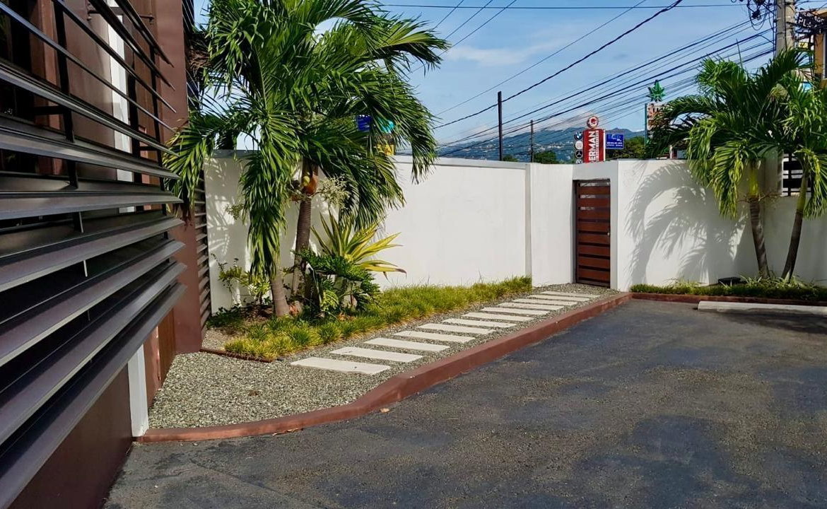 Sixth image of 5 Molynes Road in Kingston 10, St. Andrew, Jamaica - property is For Sale