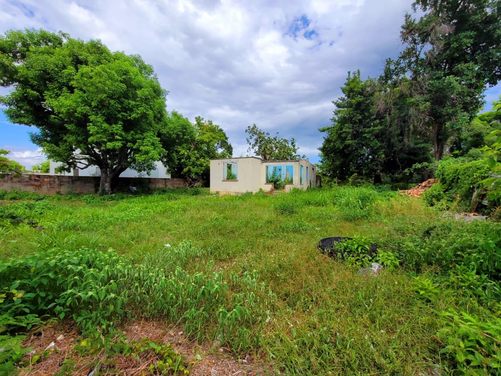 Fifth image of 8 Gordon Street in May Pen, Clarendon, Jamaica - property is For Sale