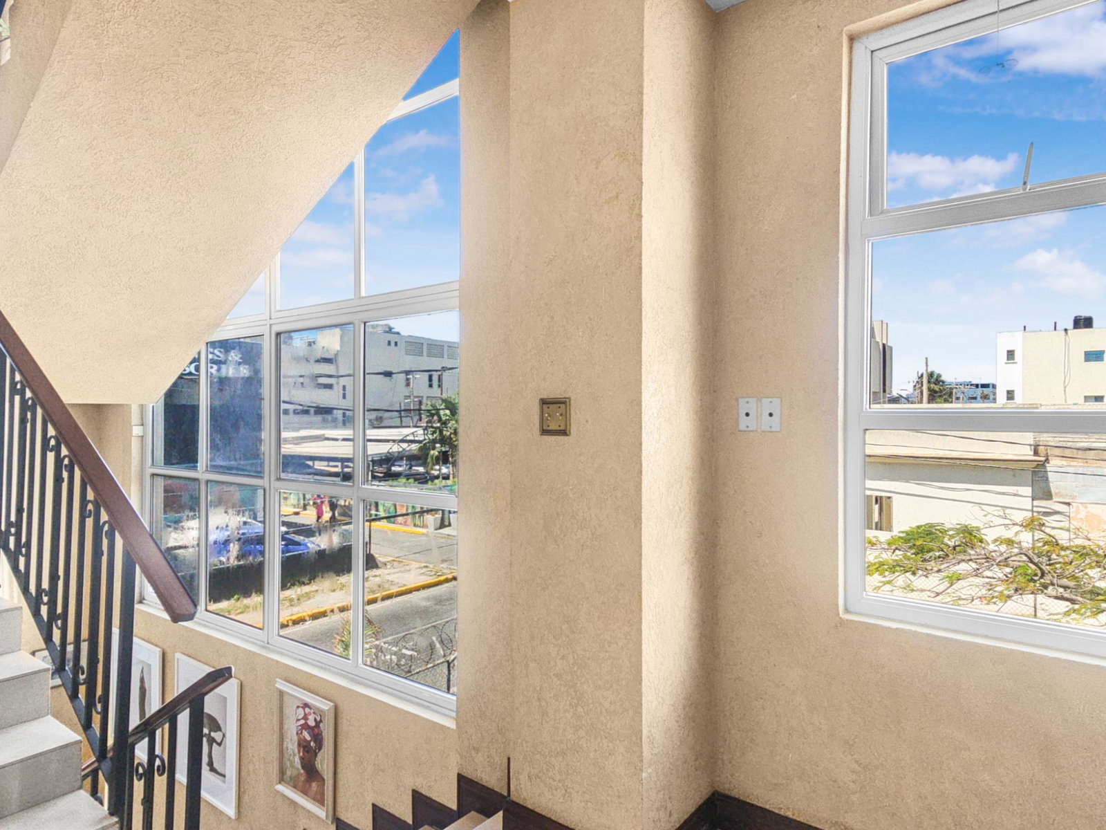 Seventh image of 2nd Floor-79 Harbour Street in KINGSTON, Kingston, Jamaica - property is For Rent