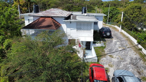 Eighth image of 4 Park Ave in Montego Bay, St. James, Jamaica - property is For Sale